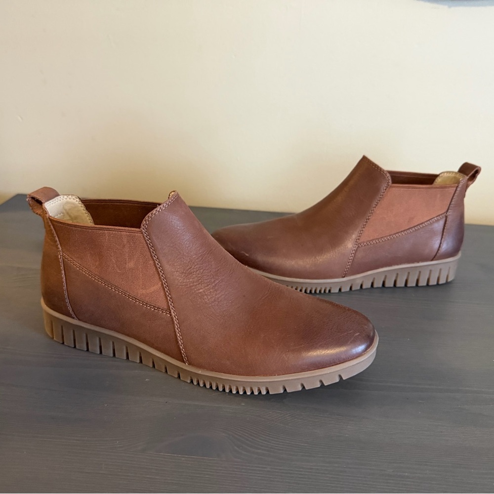 Dansko Louisa Leather Booties NEW - Picture 2 of 9